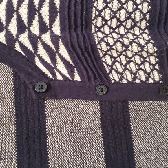 ❄️ 2/$8 Mudd  Button up Sweater - Picture 3 of 3